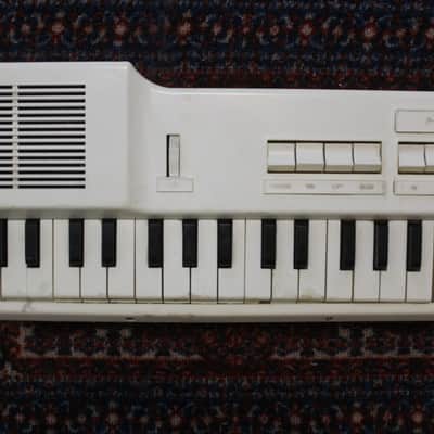 MTTT-91 | Ultrarare Soviet TOY Synthesizer (Export version of Faemi Mini) | USSR image 1