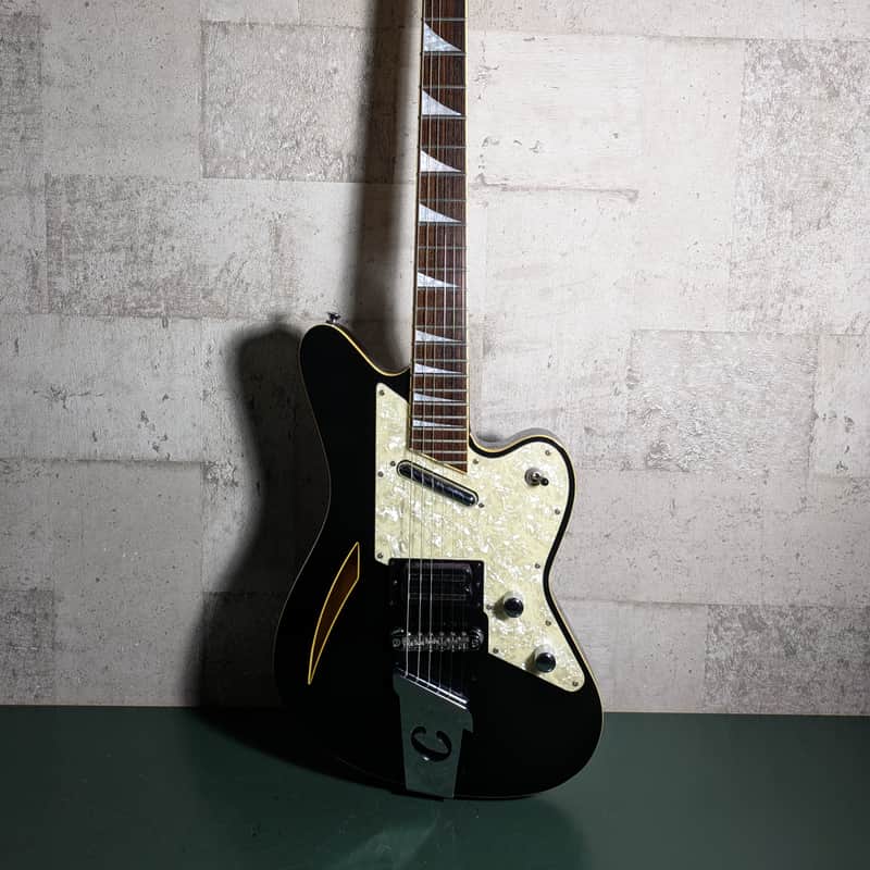 2007 Charvel Surfcaster Black