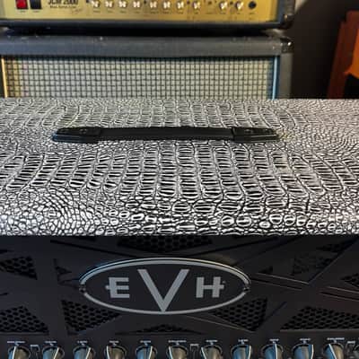 EVH 5150 III 100S 3-Channel 100-Watt Guitar Amp Head 2015 - Present - black/white gator skin imagen 14
