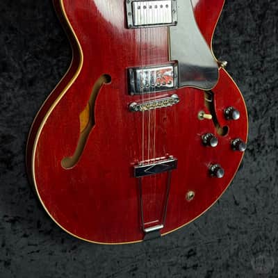 Gibson ES 335 TDC from 1968-69 in cherry red with original case image 7