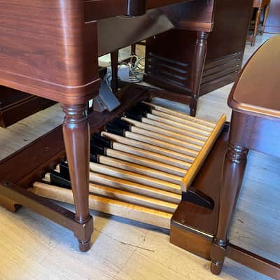 Hammond B3 and leslie 145 image 5