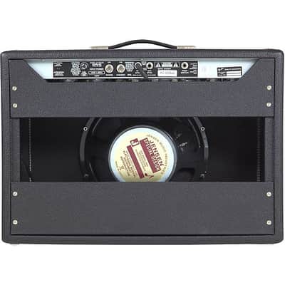 Fender '65 Deluxe Reverb Reissue 22-Watt 1x12" Guitar Combo - Black image 3