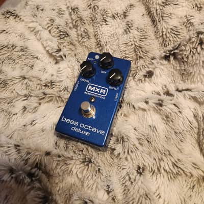 MXR M288 Bass Octave Deluxe 2004 - Present - Blue image 2