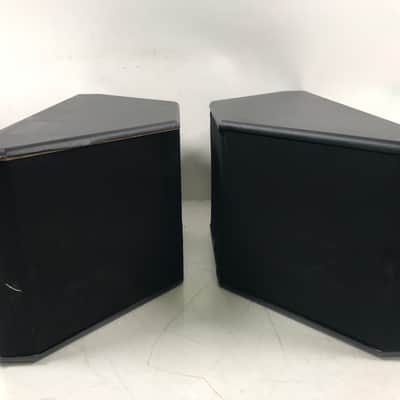 Klipsch RS 3 Black Surround Sound Speakers (Pair) image 5