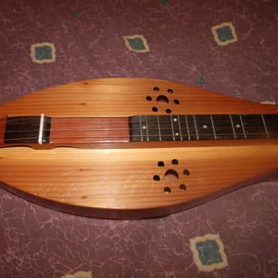 2001 David McKinney Mountain Dulcimer Co. hourglass resonator image 2
