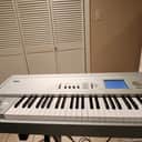 Korg Triton Pro X 88-Key 62-Voice Polyphonic Workstation 1999 - 2000 - Silver