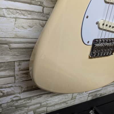 Fender Standard Stratocaster® (Upgrade) (2006-2008), Maple Fingerboard, Arctic White with Fishman Fluence Stratocaster Loaded Pickguard - White with Battery Pack and Hard Case image 24