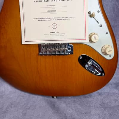 Fender American Performer Stratocaster with Rosewood Fretboard 2021 - Honeyburst image 10