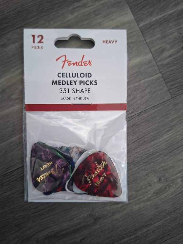 Fender Plectrums