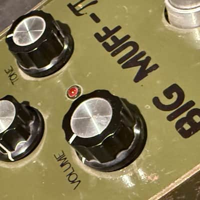 Electro-Harmonix Sovtek Vintage Big Muff Pi green image 8