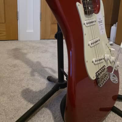 Fender MIJ Traditional 60s Stratocaster 2023 - Aged Dakota Red image 8