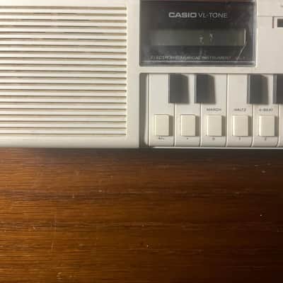 Casio VL-1 VL-Tone 29-Key Synthesizer Keyboard 1979 - 1984 - White image 3