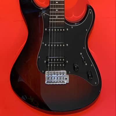 Yamaha PAC012DLX-OVS Pacifica Deluxe HSS with Rosewood Fretboard 2010 - Present - Old Violin Sunburst image 2