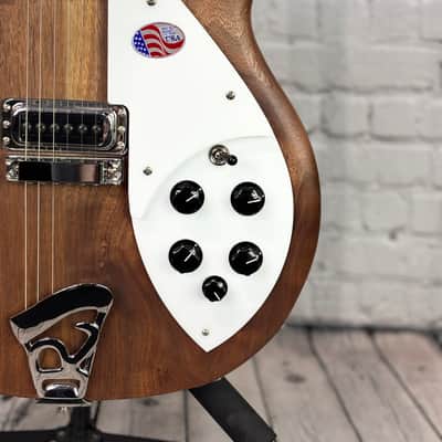 Rickenbacker 360 2012 - Present - Mapleglo image 3