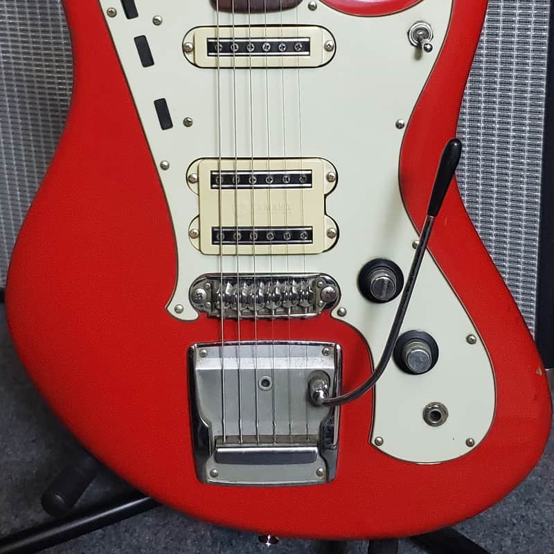 1966 Yamaha SG-3 Coral Red