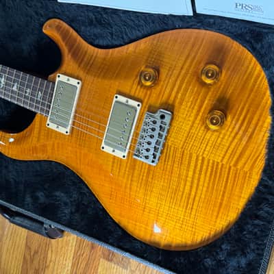 PRS Custom 22 10-Top Tremolo - 2001 - Violin Amber - Dragon II - East Indian Rosewood Fingerboard - Wide Fat Carve - NOS New Old Stock Like New Condition Massive Tight Flame OHSC image 2