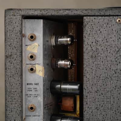 Immagine Silvertone Model 1482 1x12 Combo Guitar Amp #59003 - 7