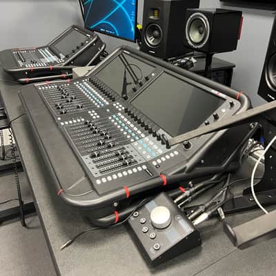 Allen & Heath Avantis 64 Channel Digital Mixing Console 2023 - Black image 2