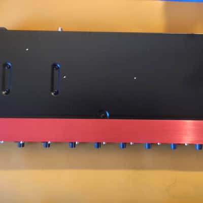 Behringer Ultragain Digital ADA8200 8-Channel Mic Preamp Black / Red image 8