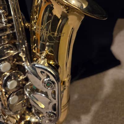 Selmer Aristocrat AS600 alto saxophone in good used condition. Includes mouthpiece and case. image 5