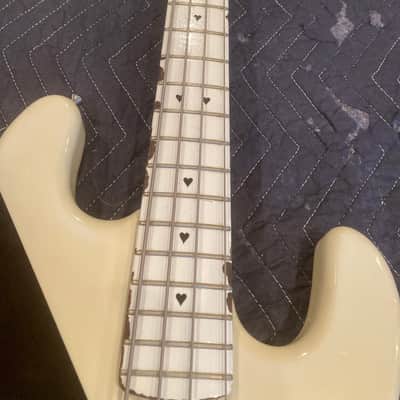 Kramer Pbass 1984 to 1986 Black/white image 5
