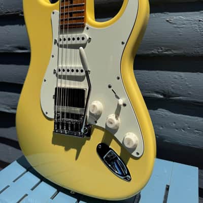 Tom Anderson Guitarworks Icon Classic 2025 - Mellow Yellow image 5
