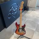 Fender Player Stratocaster HSS Plus Top with Maple Fretboard 2019 - 2021 - Sienna Sunburst