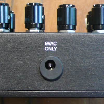 Alchemy Audio Assembled Aion Electronics L5 Preamp 2 Channel Guitar Effects Pedal image 2
