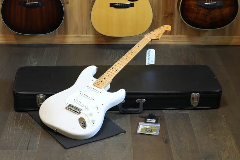Fenderリミテッドエディションアメリカンオリジナル'50sストラトキャスター Fender American Original '50s Stratocaster | Reverb Canada