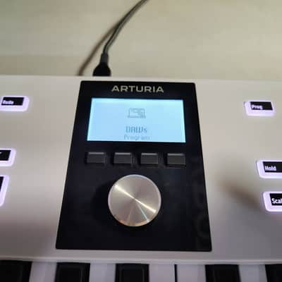 Arturia KeyLab Essential 49 – White MIDI Keyboard Controller – Tested – USB C image 4