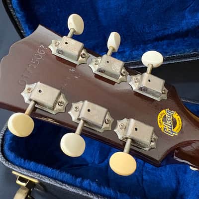 2005 Gibson Historic Collection Lefty J-45 Vintage Sunburst image 7