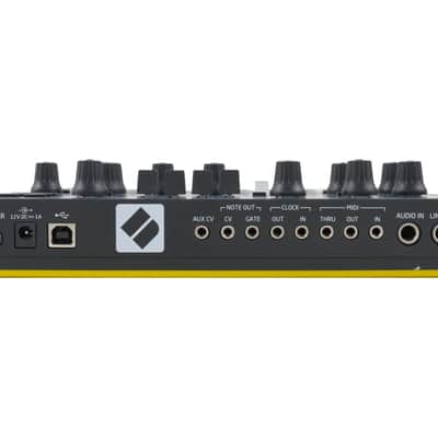 Novation Circuit Mono Station Paraphonic Synthesizer [USED] image 4