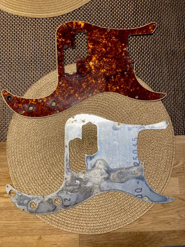 Fender Precision Bass pickguard,Tortoise guard,alu shild 1966-1967 image 1