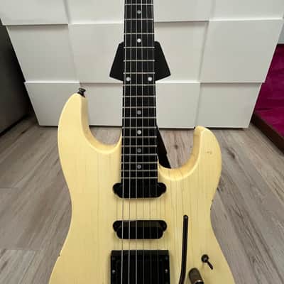 Gibson WRC (Wayne Charvel) Showcase 1988 - Made in USA - Relic'd Vintage White - Rare image 3