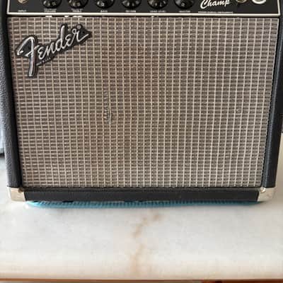 Fender Super Champ 18-Watt 1x10" Guitar Combo 1982 - 1986 - Black image 2