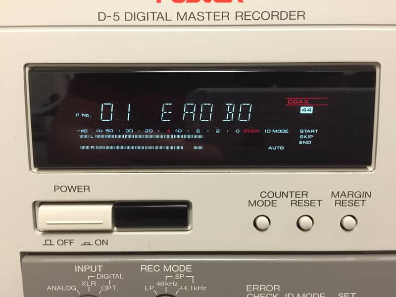 Fostex D-5 DAT Professional Digital Master Recorder | Reverb