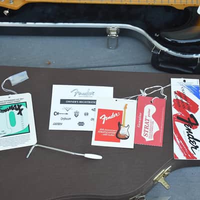 Fender Limited Edition 40th Anniversary 1954 Reissue Stratocaster with Maple Fretboard 1994 - 2-Color Sunburst image 7