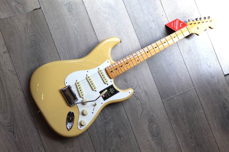 FENDER  "American Vintage II 1957 Stratocaster,Vintage Blonde" HARDCASE, 3, 62 KG image 1