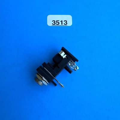 KURZWEIL PC88 Keyboard Piano Part: 4-Pin Mono 1/4 Jack TS Socket image 4