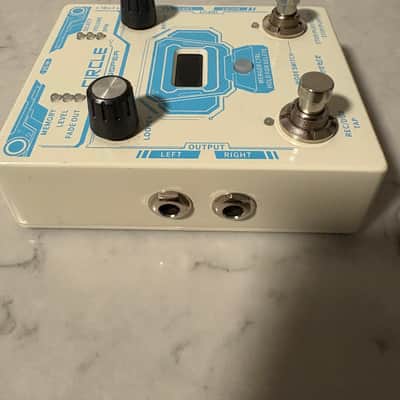 Donner EC1289 Circle Looper Pedal w/ Drum Machine image 3