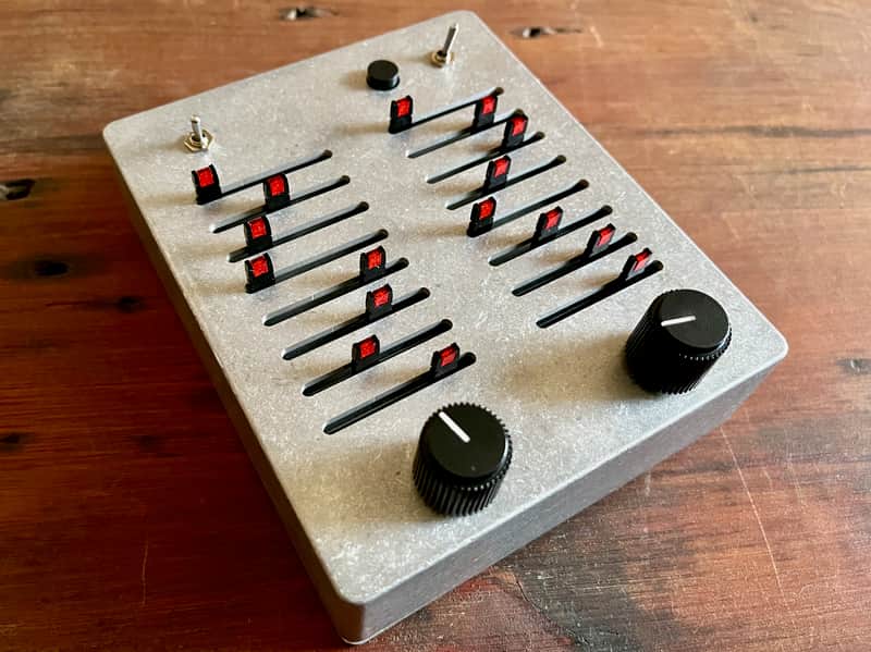 16-Step CV Sequencer - Rucci Electronics image 1