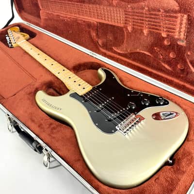 1979 Fender 25th Anniversary American Stratocaster – Silver image 1