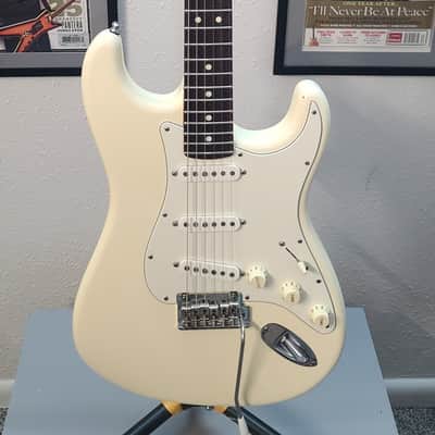 2011 Fender American Standard Stratocaster EXCELLENT GUITAR! USA! 2011 - White image 1