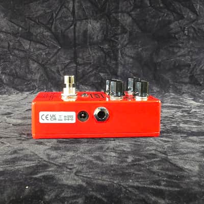 MXR M228 Dyna Comp Deluxe Compressor Pedal With Power Supply image 9