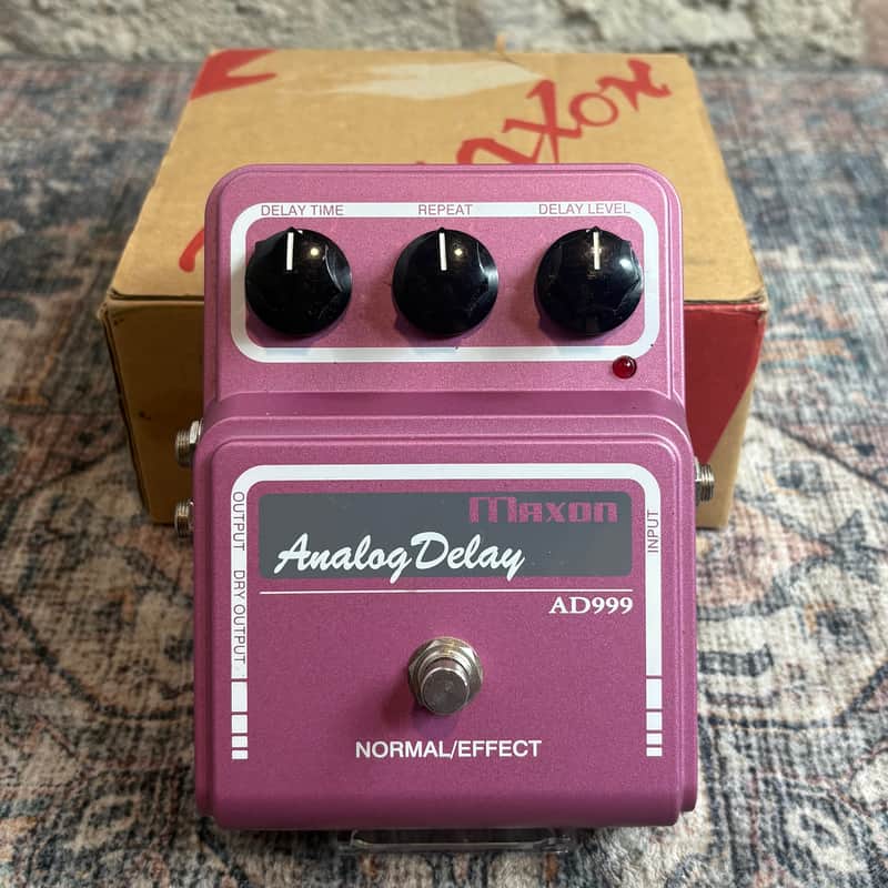 Maxon AD999 Analog Delay