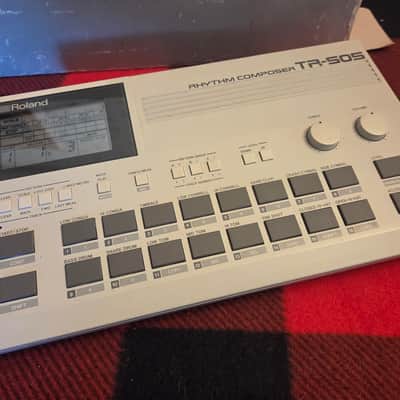 Immagine Roland TR-505 Rhythm Composer MIDI - 3