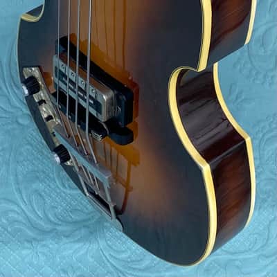 Hofner 500/1 Violin Bass LEFTY 1975 - Sunburst image 5