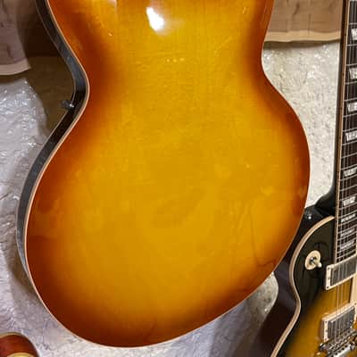 Gibson ES335 Larry Carlton MR335 2010 - Vintage Burst image 17