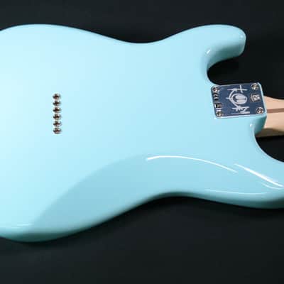MINT MINT Fender Limited Edition Tom Delonge Stratocaster, Rosewood Fingerboard, Daphne Blue image 3