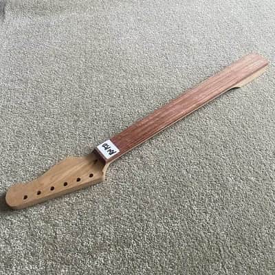 Maple Wood Guitar Strat Style Neck, Fretless Rosewood Fingerboard image 3